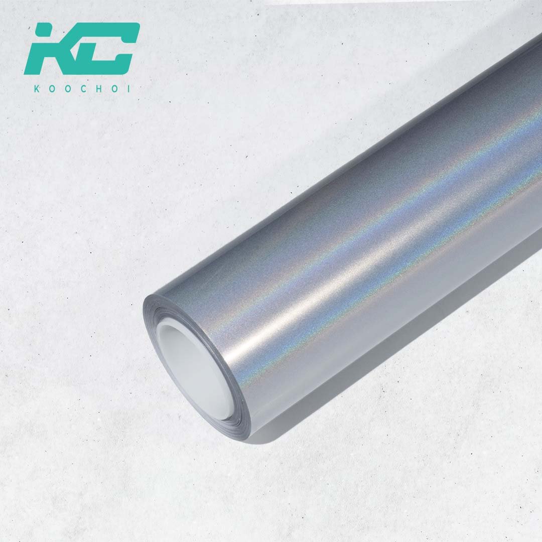 R04 Rainbow White